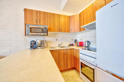 Snow Ski Apartments 16 - Darwin Holiday 3