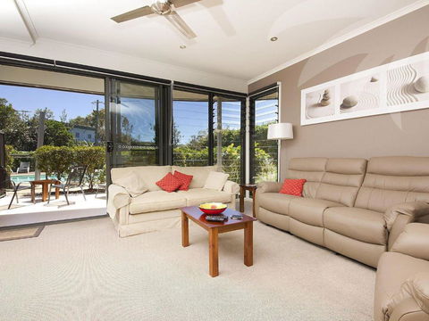 Boom 1 - Darwin Holiday 4