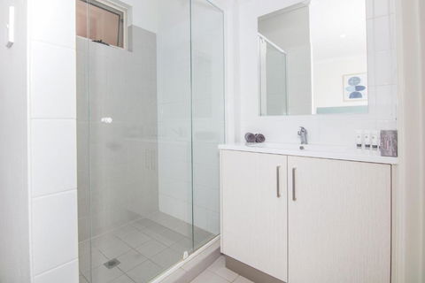 Jurien Bay Motel Apartments - Darwin Holiday 2