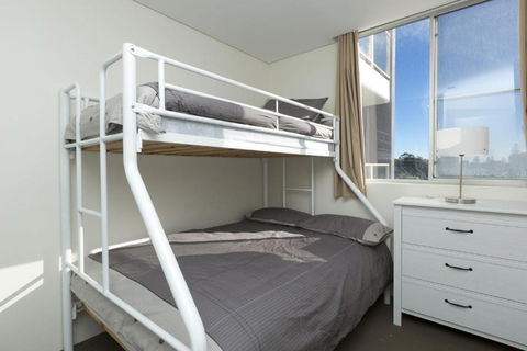 Ebbtide Unit 04 2 6 North Street - Darwin Holiday 4