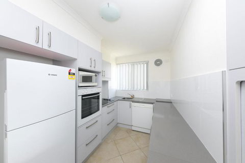 El Sandi Unit 06 14 18 North Street - Darwin Holiday 5