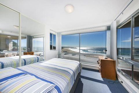 El Sandi Unit 06 14 18 North Street - Darwin Holiday 1