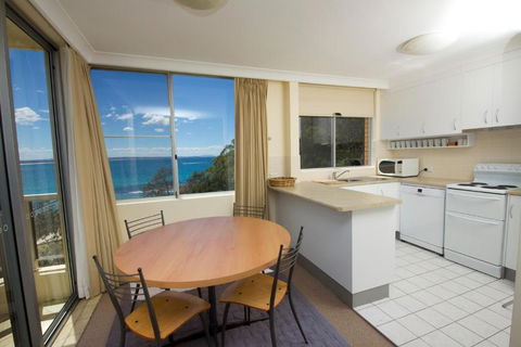 Beachpoint Unit 401 28 North Street - Darwin Holiday 5