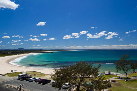 Beachpoint Unit 401 28 North Street - Darwin Holiday 1