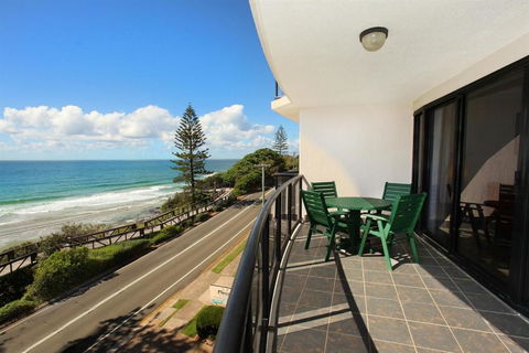 Unit 8 Phoenix Apartments 1736 David Low Way Coolum Beach LINEN INCLUDED 500 BOND - Darwin Holiday 4