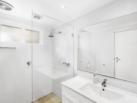 Avoca Beach Haven 5 / 161 Avoca Drive Avoca Beach - Darwin Holiday 3