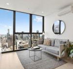 Luxuria Apartments EQ Tower - Darwin Holiday