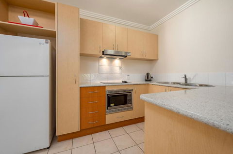 Port Douglas Affordable Accommodation - Darwin Holiday 5