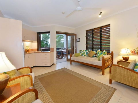 Hibiscus Hi - Darwin Holiday 3