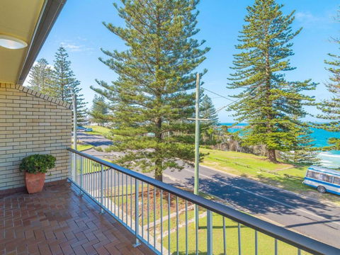 Flinders Lodge Fantastic Views Opposite Main Beach - Darwin Holiday 1
