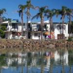 Beachfront 1 25 Willow Street - Darwin Holiday 0