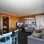 Snowy Saga 1 Jindabyne - Darwin Holiday 0