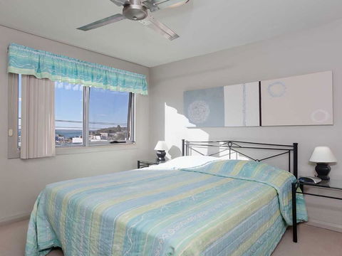 11 Bayview Apartment 42 Stockton Street Right In The CBD Of Nelson Bay With Water Views - Darwin Holiday 6