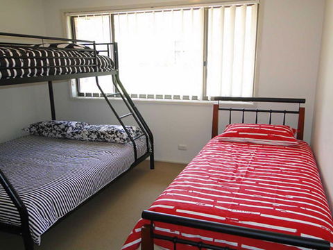 3 / 4 Victor Parade Great Townhouse & Walk To The Beach - Darwin Holiday 2