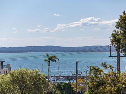 23 The Commodore 9 11 Donald Street Delightful Unit With Gorgeous Water Views - Darwin Holiday 5