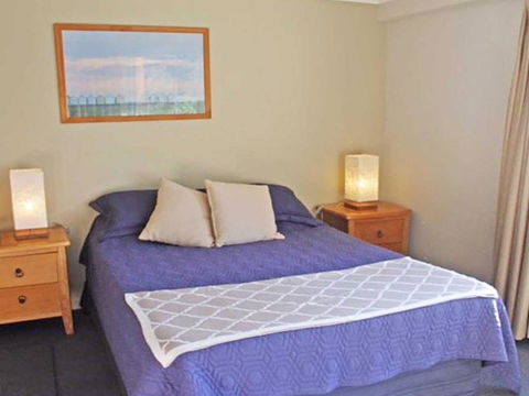 2 Seashells 21 23 Magnus Street Pool Lift Aircon - Darwin Holiday 1