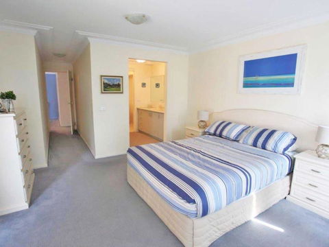 7 Florentine 11 Columbia Close Air Conditioned Unit With Fantastic Views Of Little Beach - Darwin Holiday 5