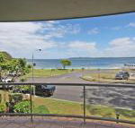 7 Florentine 11 Columbia Close air conditioned unit with fantastic views of Little Beach - Darwin Holiday