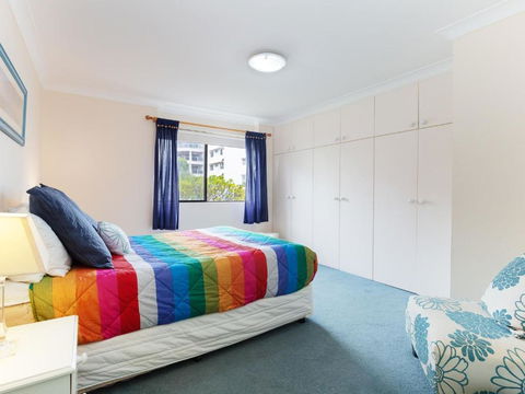 2 Paradiso 4 Laman Street Beautiful Unit With Stunning Water Views & Pool - Darwin Holiday 4