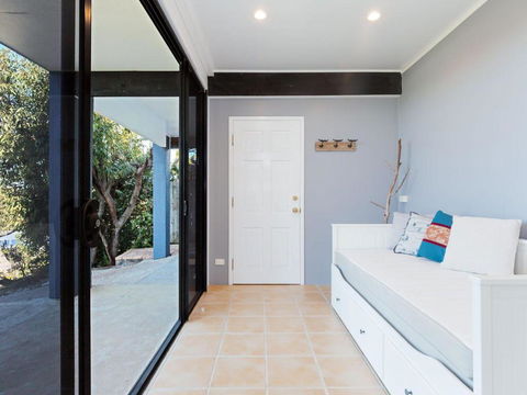 Whale Tales 78 Lentara Street FANTASTIC WATER VIEWS OVER FINGAL BEACH - Darwin Holiday 1