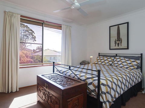 Dalwood 1 / 43 Soldiers Point Road Top Floor & Perfect For Small Boat Parking - Darwin Holiday 3