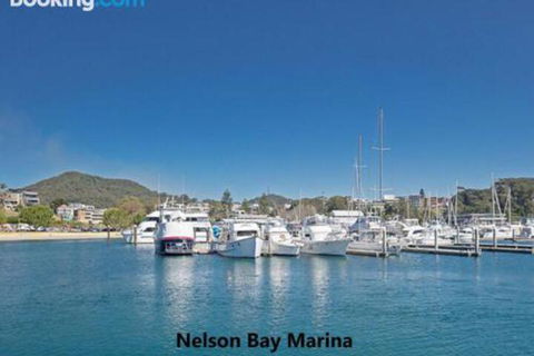 12 Thurlow Lodge 6 Thurlow Avenue Water Views Pool & Central Location - Darwin Holiday 1