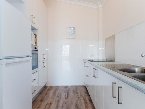 6 Bahia 47 Ronald Avenue Fantastic Location With Filtered Water Views - Darwin Holiday 1
