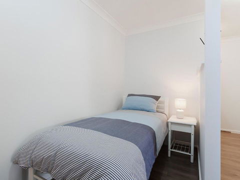 9 Shoal Bay Beach Apartments 2 Shoal Bay Road Air Conditioning & Complex Swimming Pool - Darwin Holiday 2
