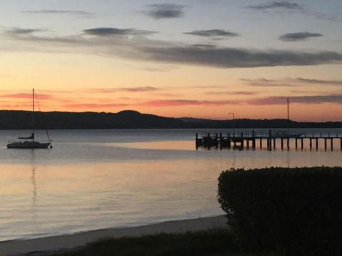 1 The Clippers 131 Soldiers Point Road Fabulous Waterfront Unit - Darwin Holiday 1