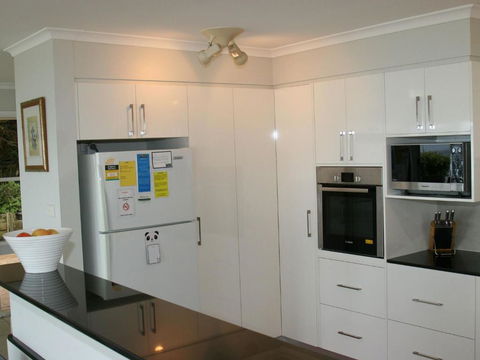 1 The Clippers 131 Soldiers Point Road Fabulous Waterfront Unit - Darwin Holiday 2