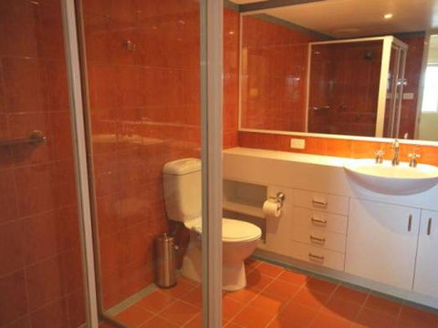 1 The Clippers 131 Soldiers Point Road Fabulous Waterfront Unit - Darwin Holiday 6