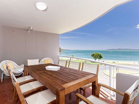 12 Florentine 11 Columbia Close â€“ WIFI Aircon Spectacular Views - Darwin Holiday 2