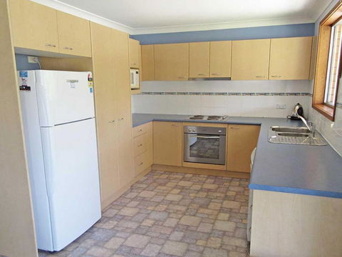 Catalina 7 Catalina Close Air Conditioned Large Home With Boat Parking - Darwin Holiday 6