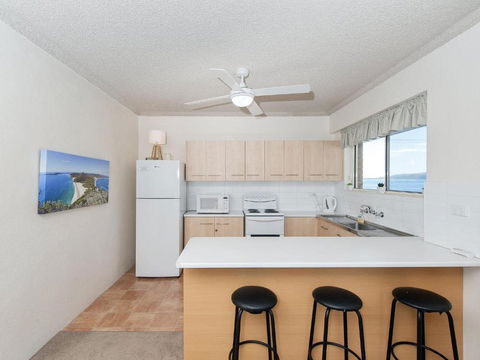 1 Shoal Towers 11 Shoal Bay Road Fantastic Unit Across The Road From Beach - Darwin Holiday 6