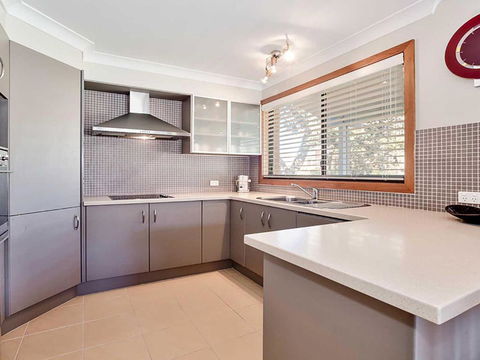 2 Plattens 15 Kurrawa Close Great Duplex So Close To The Water - Darwin Holiday 6