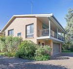 2 Plattens 15 Kurrawa Close great duplex so close to the water - Darwin Holiday