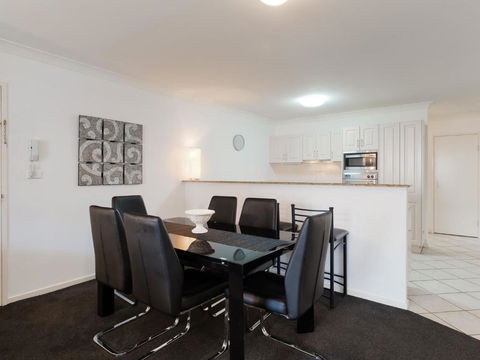 1 SEASHELLS 21 23 MAGNUS STREET â€“ WIFI POOL LIFT & AIR CONDITIONING - Darwin Holiday 5