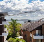 3 The Commodore 9 11 Donald Street great unit in the heart of town - Darwin Holiday