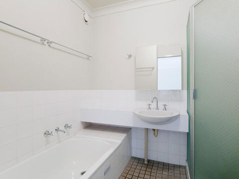 6 The Poplars 34 Magnus Street Fabulous Views & Pool In Complex - Darwin Holiday 4