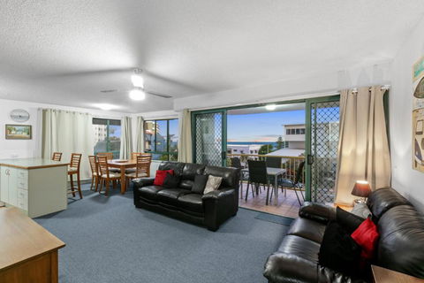 Deepwater Cove Unit 1 68 Lower Gay Tce Bulcock Beach - Darwin Holiday 6