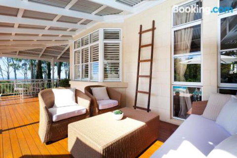 Sunrise At Sanquar Noosa Hinterland - Darwin Holiday 4