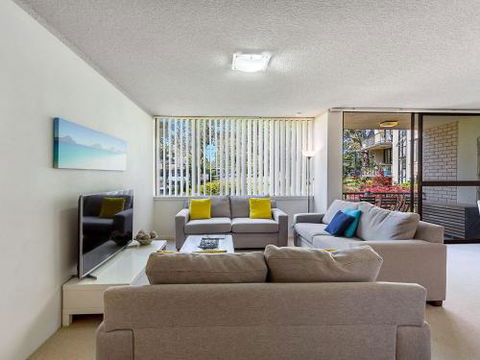 4 Magnus Gardens 7 Magnus St. Beautiful Air Conditioned Unit With Filtered Water Views & WIFI - Darwin Holiday 4