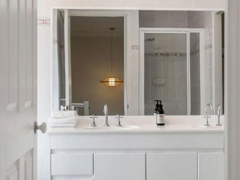 Tradewinds 3 - Darwin Holiday 0