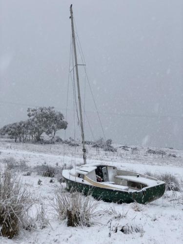 Braeside 1 Bedroom. East Jindabyne - Darwin Holiday 2