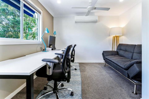 The Perfect Pet Friendly Escape Sunshine Beach - Darwin Holiday 5