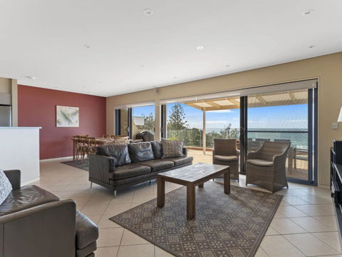 Aqua Shores Penthouse - Darwin Holiday 3