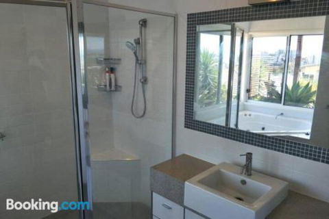 Coolangatta Gold - Darwin Holiday 6