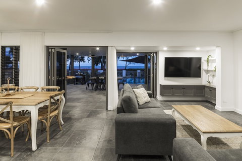 Beachside Bliss In Clifton Beach - Darwin Holiday 5