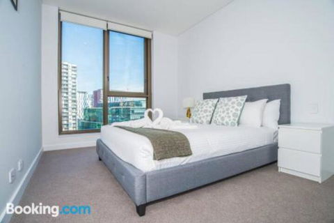 Perfect LocationCBD 2Bed2Bath APTParkingWifi - Darwin Holiday 2