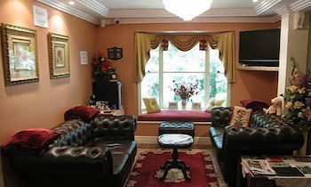 Curtis Falls Apartment - Darwin Holiday 6